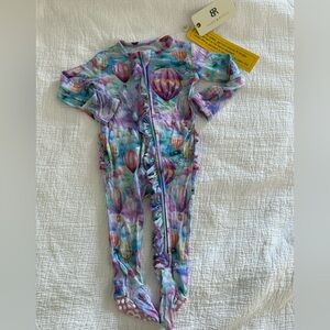 Bums & Roses bamboo Colorful Hot Air Balloon Baby Onesie